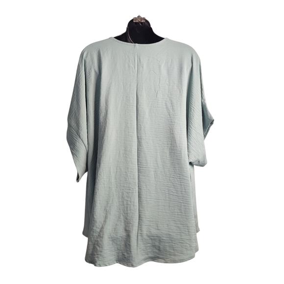 Zenana Women Plus V-Neck Dolman Short Sleeve Blouse Top Comfortable Fit Sz 3X - Picture 2 of 8